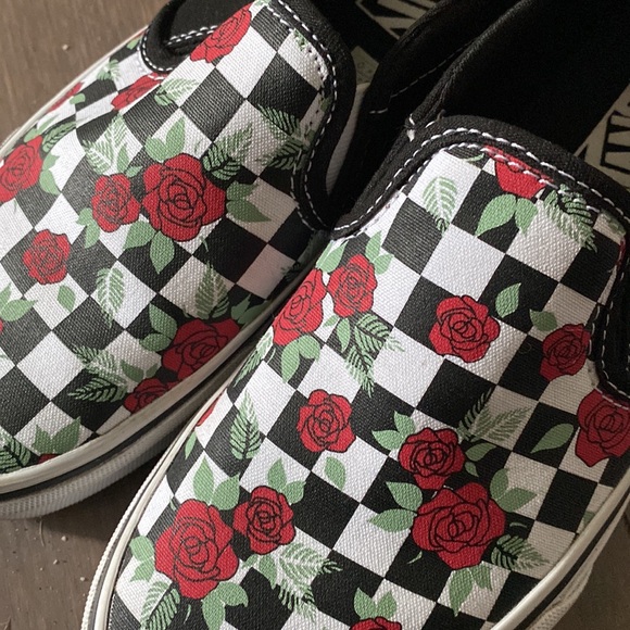 Van’s Slip-Ons - Picture 2 of 5